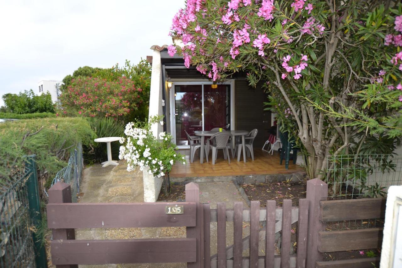 Villa Naturiste "Eden" Heliovillage 105 Agde Exterior photo